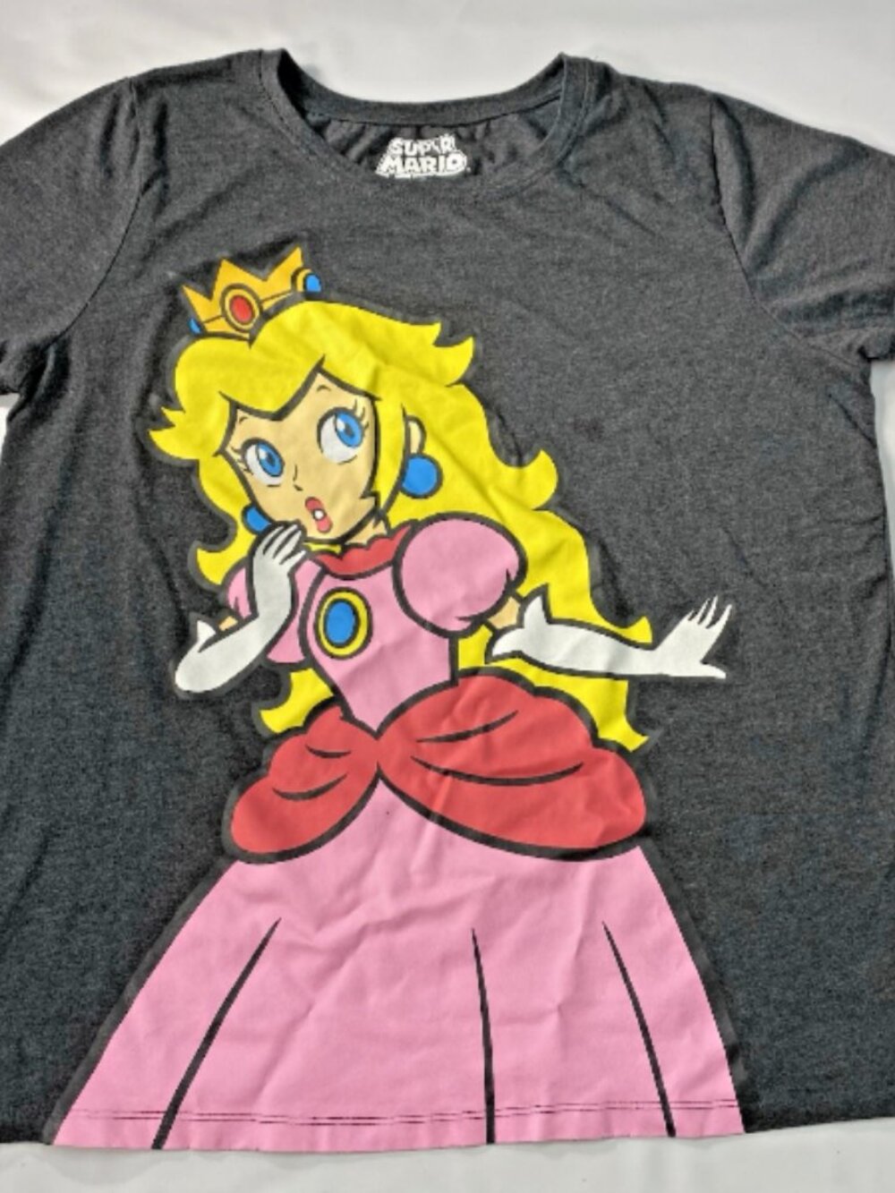 Super Mario Princess Peach Black T-Shirt Women’s Large Graphic Tee Nintendo 2023